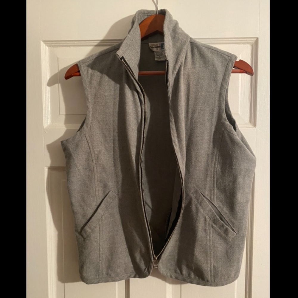 Grey Zipper Vest